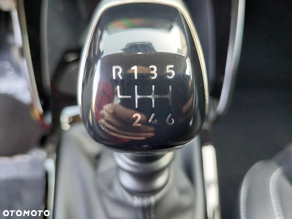 Citroën C3 Aircross 1.2 Turbo Plus S&S - 20