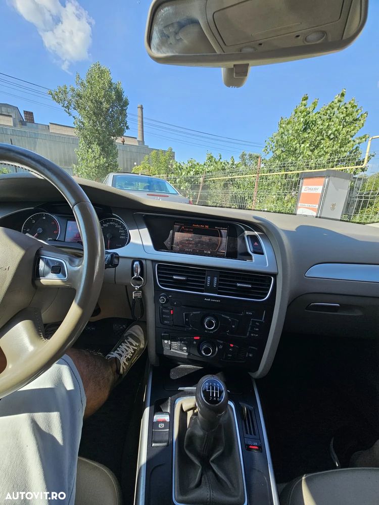 Audi A4 Avant - 12