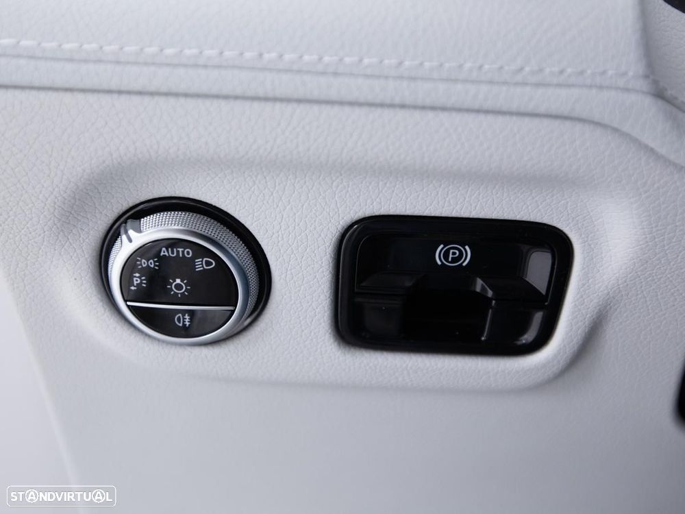 Mercedes-Benz EQE 43 AMG 4Matic - 26