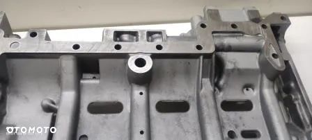 MISKA OLEJOWA KARTER CITROEN PEUGEOT 2,2 TDCI 2,2 HDI_EURO 5_FOMOCO - 3