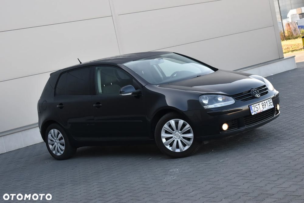 Volkswagen Golf - 2