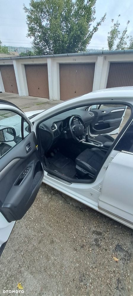 Citroën C4 1.6 VTi Exclusive - 17