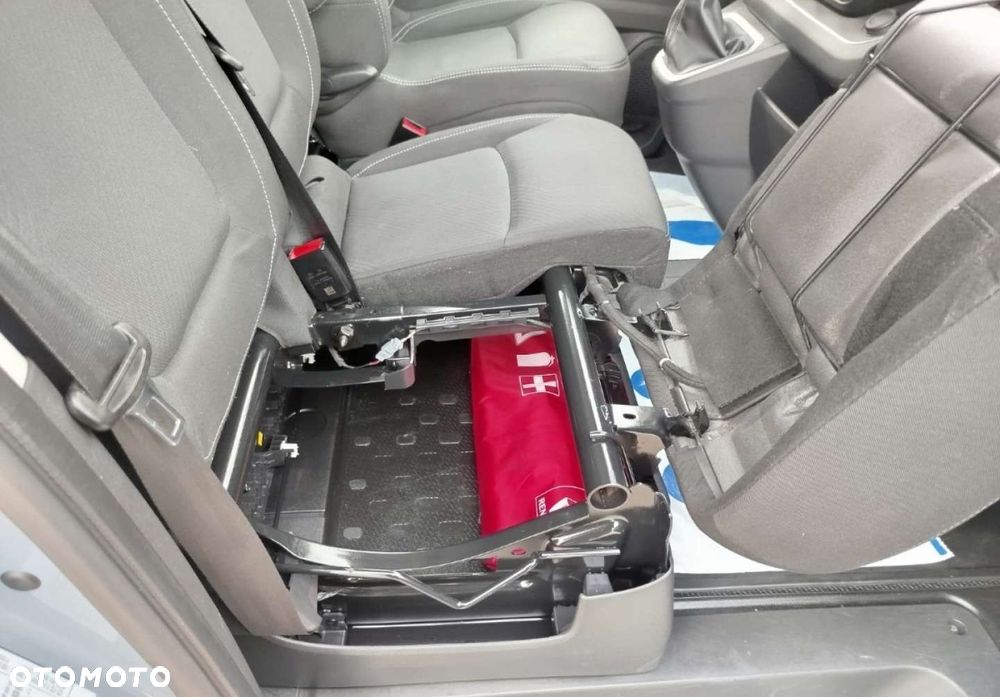 Renault Trafic - 21