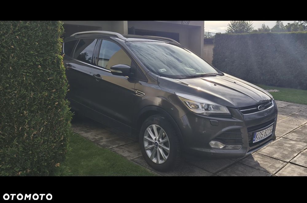 Ford Kuga - 4