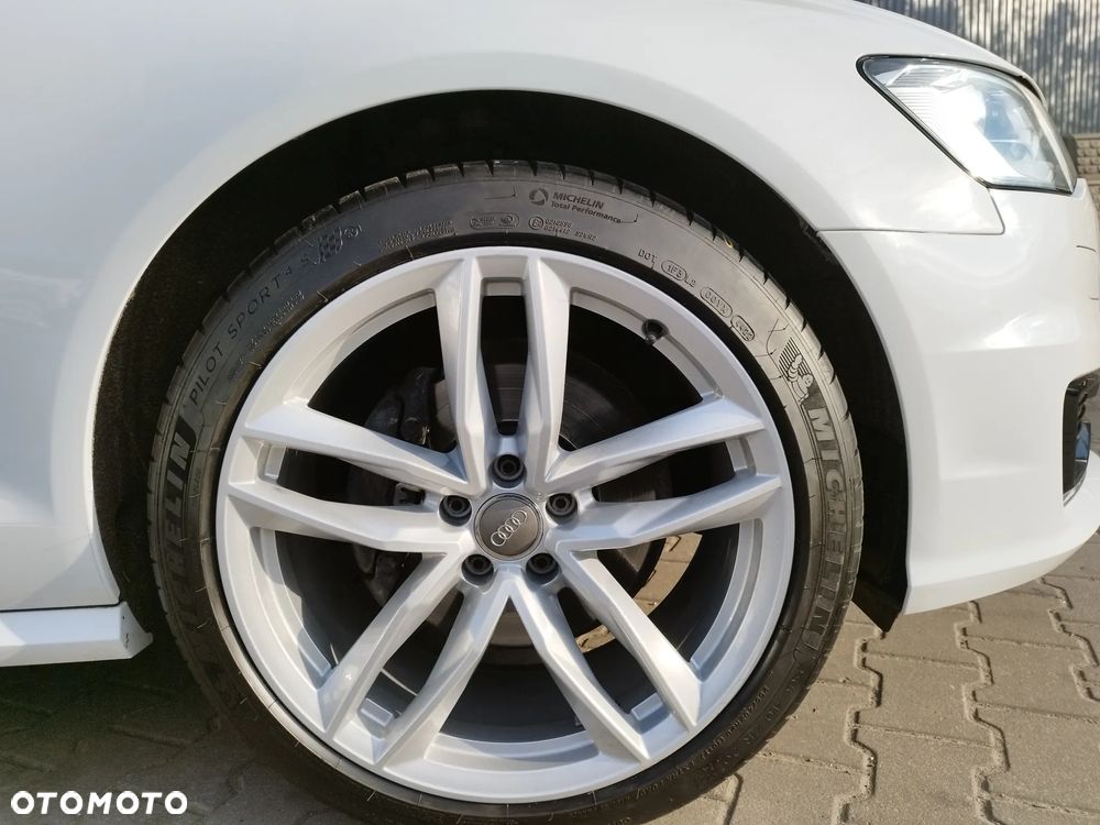 Audi A6 Avant 2.0 TDI ultra S tronic - 5