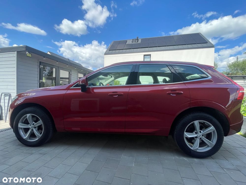 Volvo XC 60 B4 D AWD Momentum Pro - 8