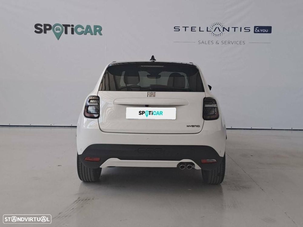 Fiat 600 ver-1-2-hybrid-la-prima - 7