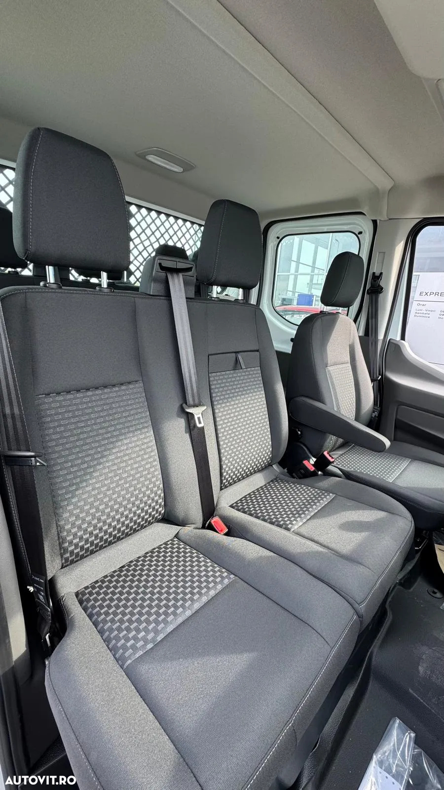 Ford Transit 7 locuri cu bena basculabila - 13