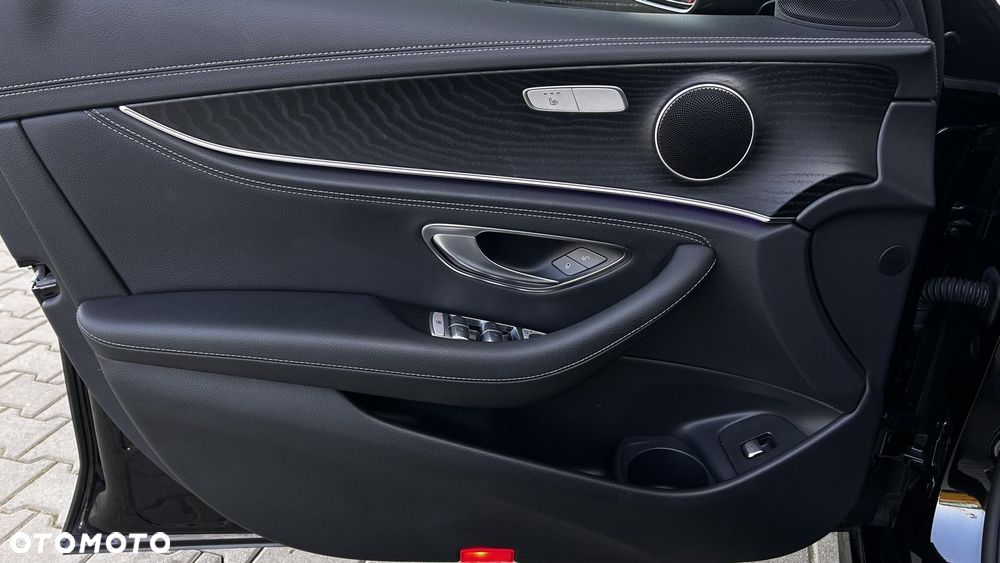 Mercedes-Benz Klasa E - 10