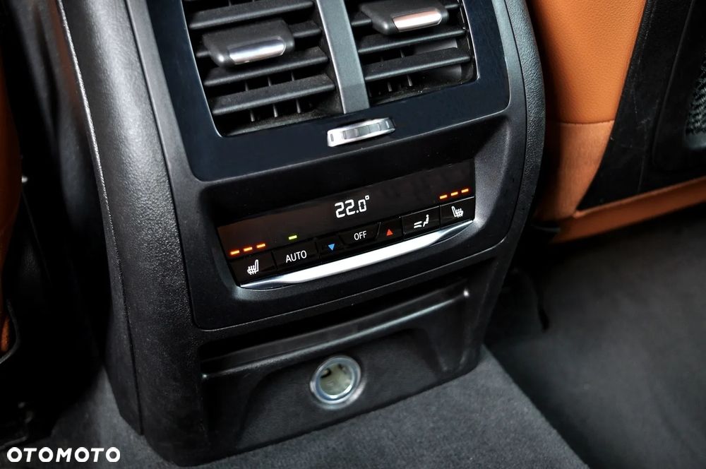 BMW X3 xDrive20i xLine sport - 22