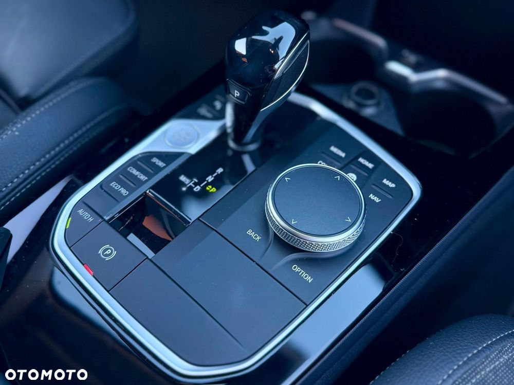 BMW Seria 1 118i Sport Line - 20