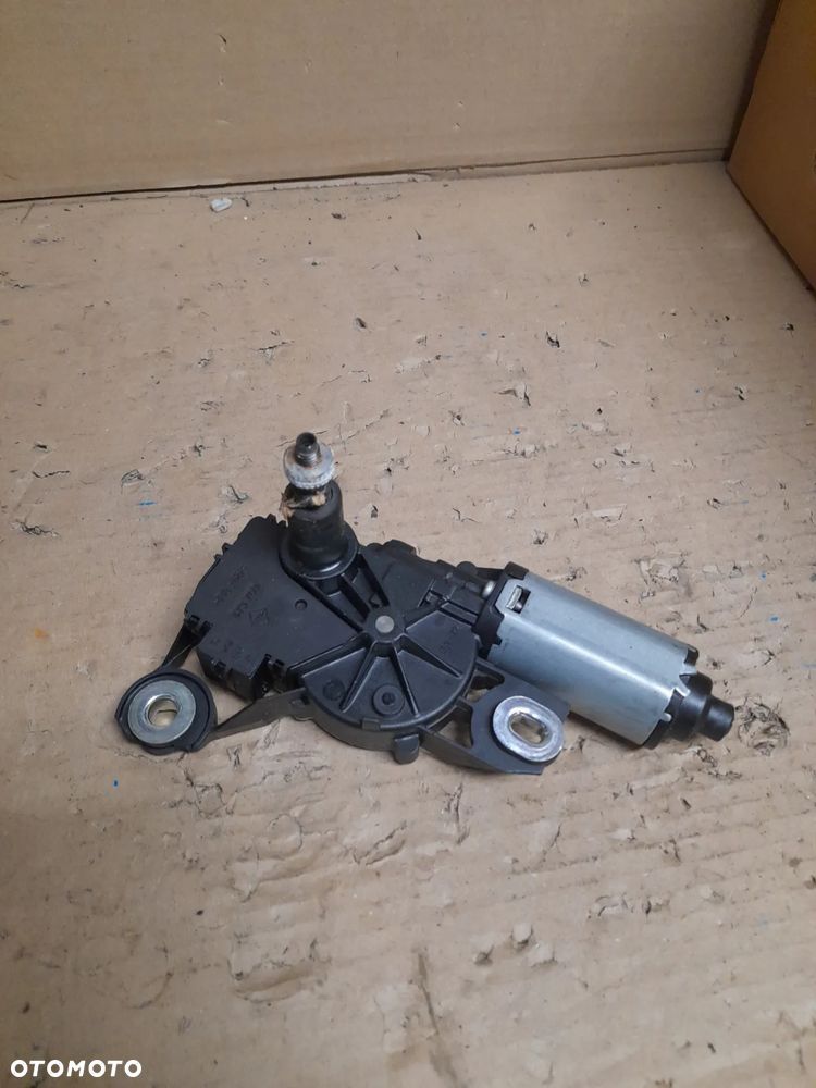 SILNICZEK WYCIERACZKI TYŁ SEAT LEON II nr 1P0955711 - 3