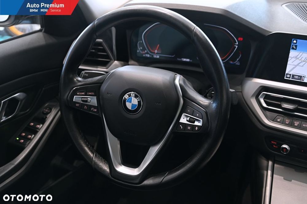 BMW Seria 3 318i Advantage - 15