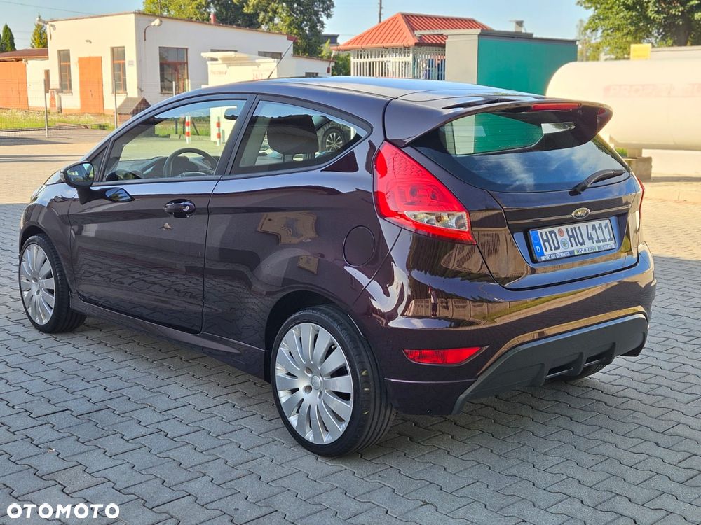 Ford Fiesta 1.25 Champions Edition - 8