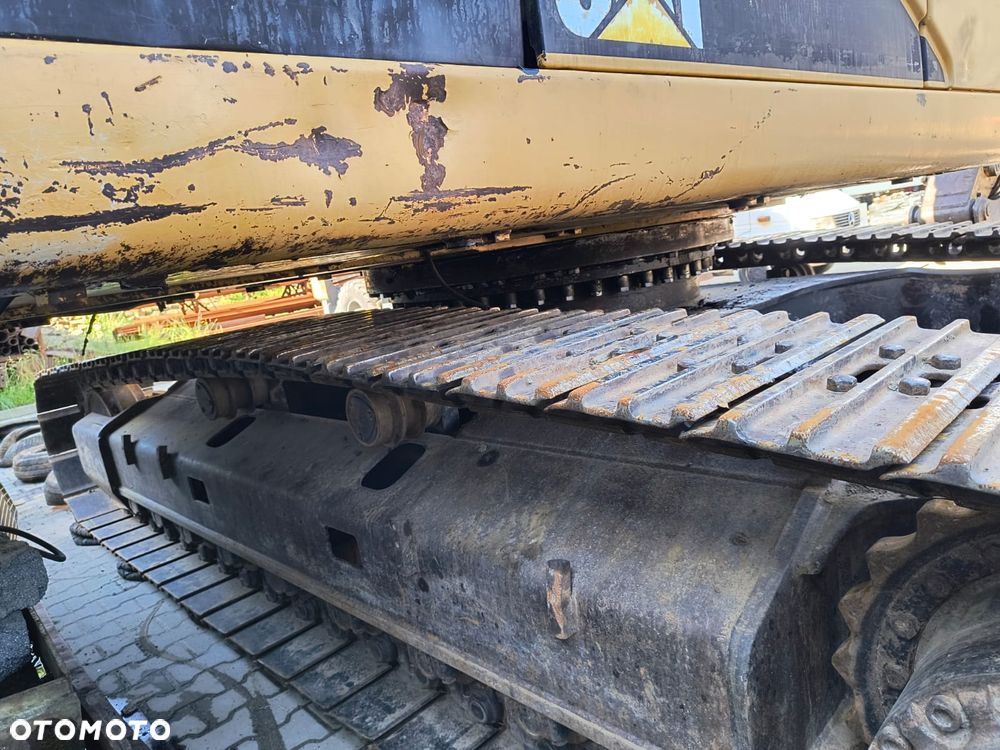 Caterpillar 325 C - 36