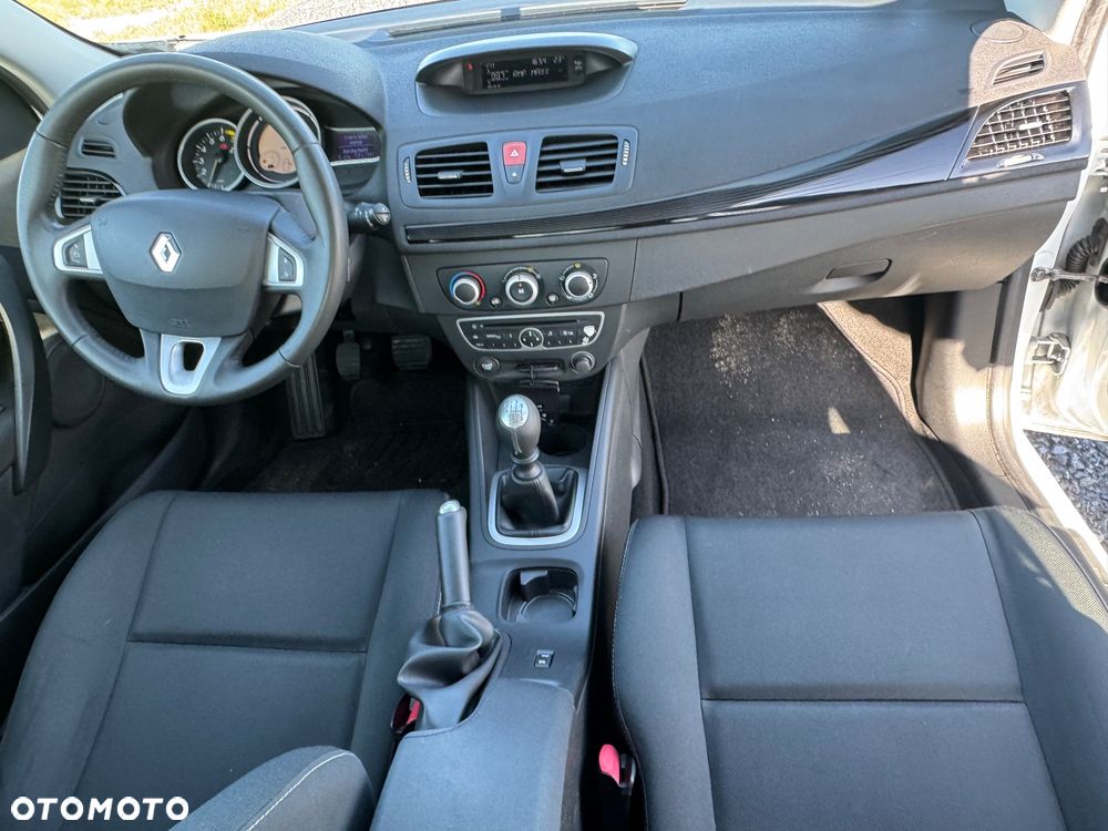Renault Megane 1.6 16V Confort Dynamique - 9
