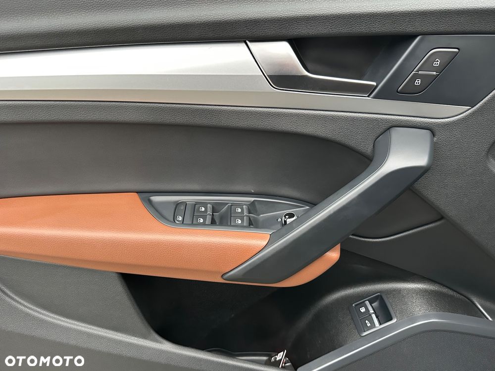 Audi Q5 50 TFSI e Quattro S Line S tronic - 34