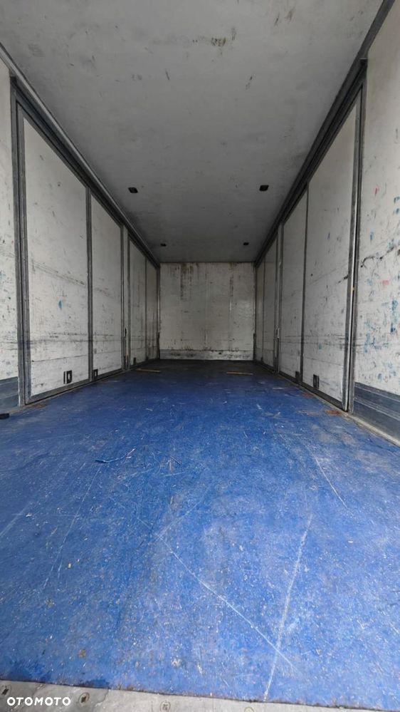 ZABUDOWA CHŁODNIA długość 9,10m szerokość 2,60m wysokość 2,66m podram 0,86m - 6