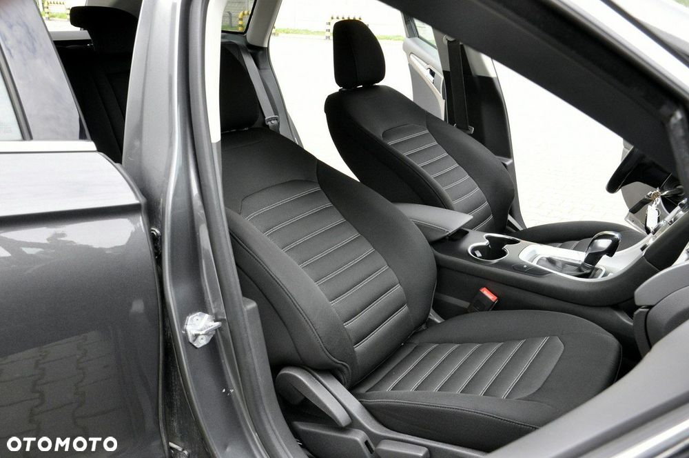 Ford Mondeo - 12