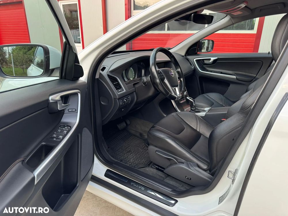 Volvo XC 60 D4 Geartronic Momentum - 5