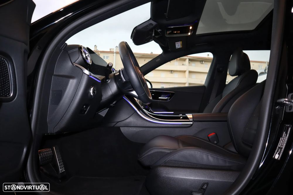 Mercedes-Benz C 300 e T 9G-TRONIC AMG Line - 19