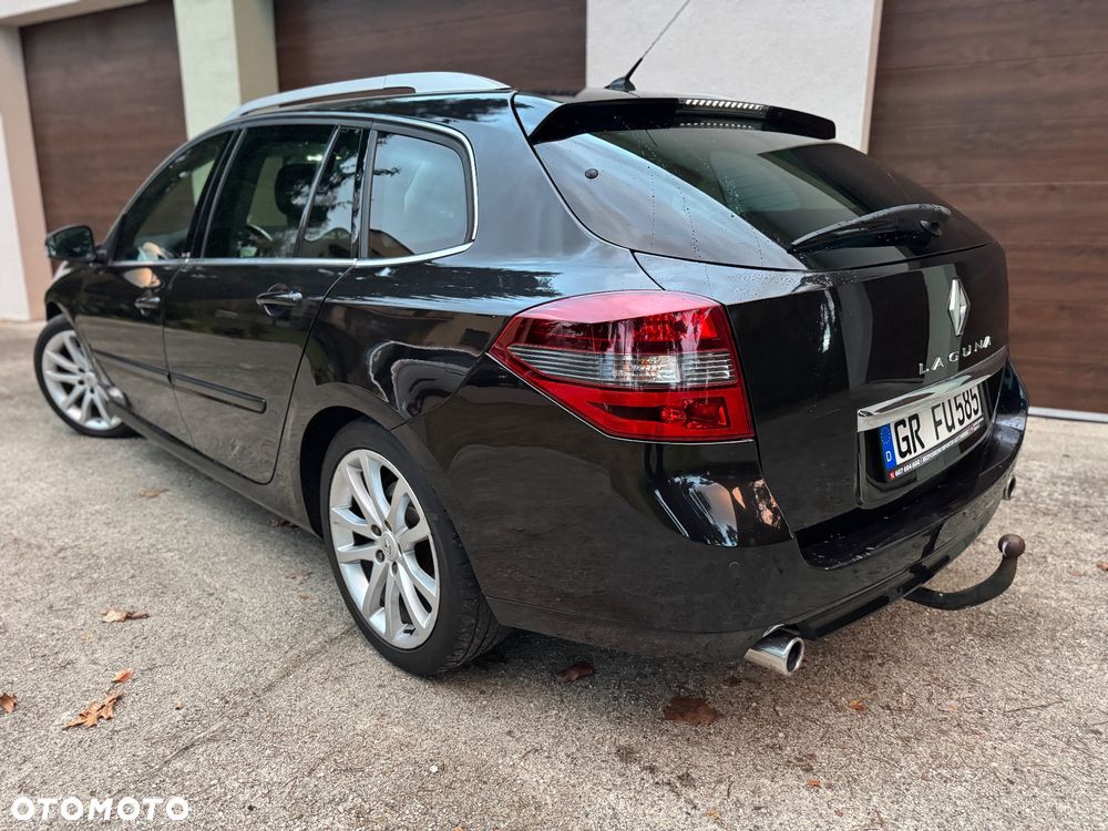 Renault Laguna dCi 175 FAP GT - 11