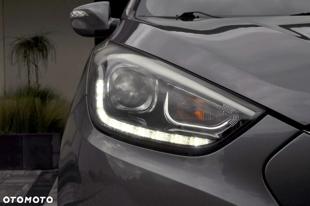Hyundai ix35 - 32