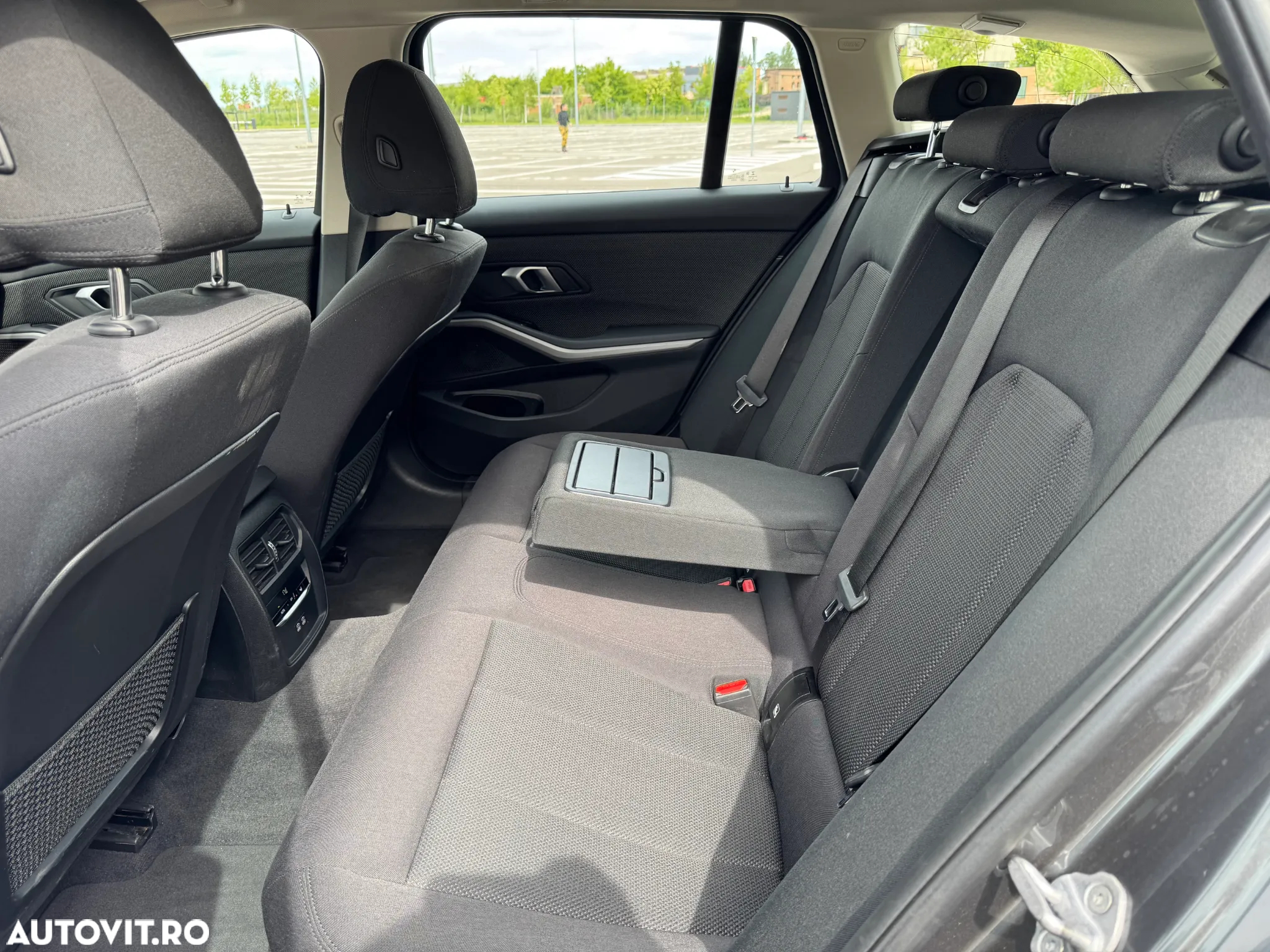 BMW Seria 3 318d AT MHEV - 7