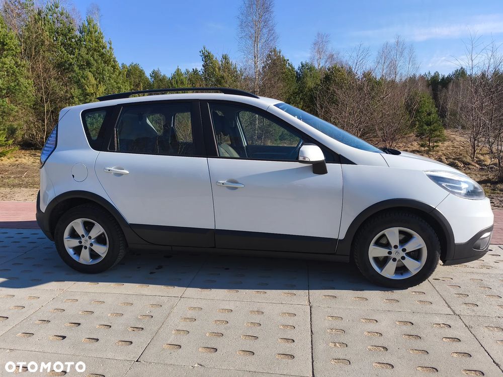 Renault Scenic - 25