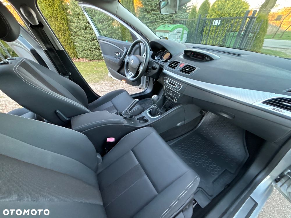 Renault Megane 1.6 16V 110 Authentique - 16