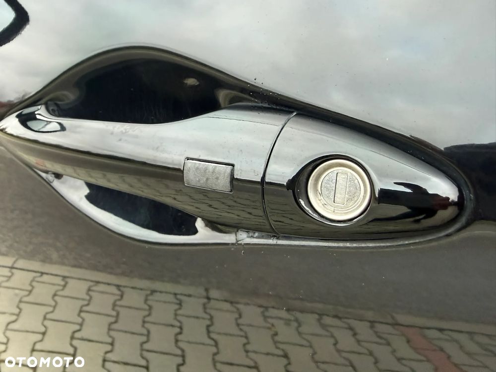 Hyundai ix35 1.6 2WD Fifa World Cup Edition - 30