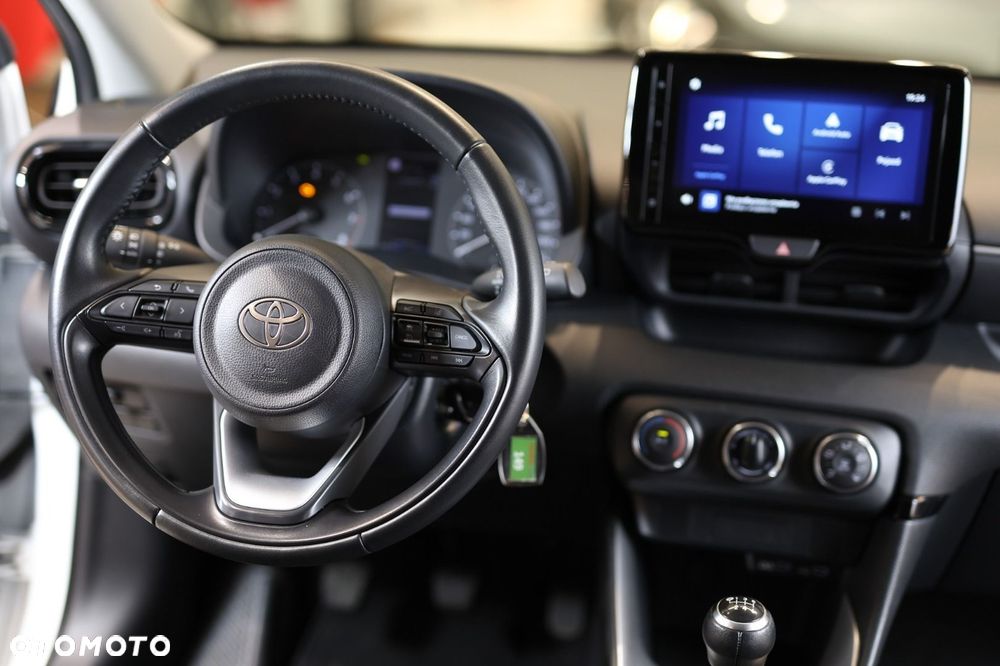 Toyota Yaris - 27