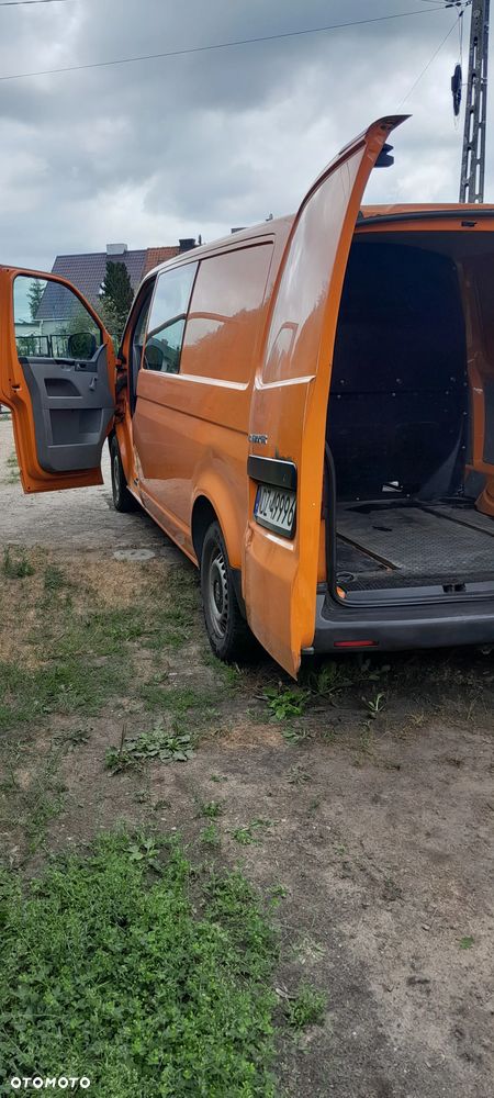 Volkswagen Transporter - 14