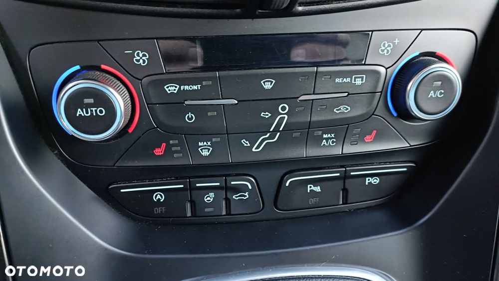 Ford C-MAX 1.0 EcoBoost Start-Stopp-System Champions Edition - 23