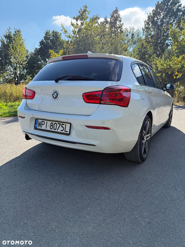 BMW Seria 1 118i GPF Sport Line - 12
