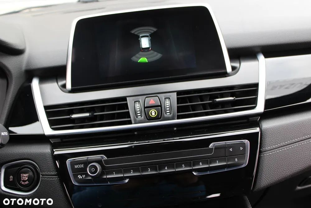 BMW Seria 2 216i GT M Sport - 32