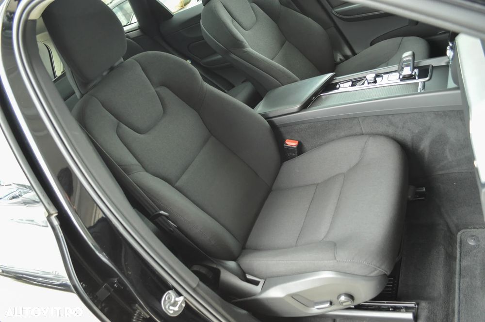 Volvo XC 60 Recharge T6 Twin Engine eAWD Inscription Expression - 23
