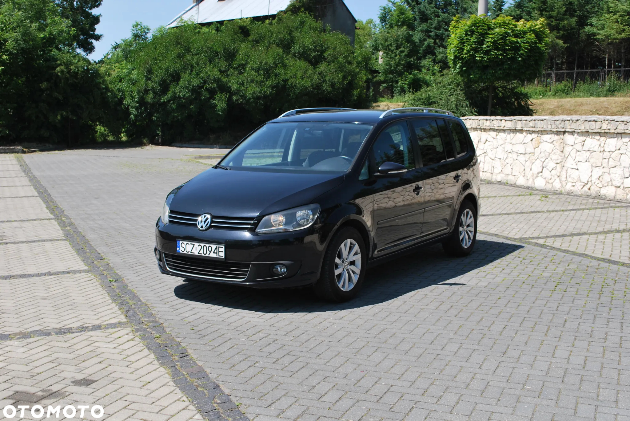 Volkswagen Touran 1.6 TDI DPF Comfortline - 2