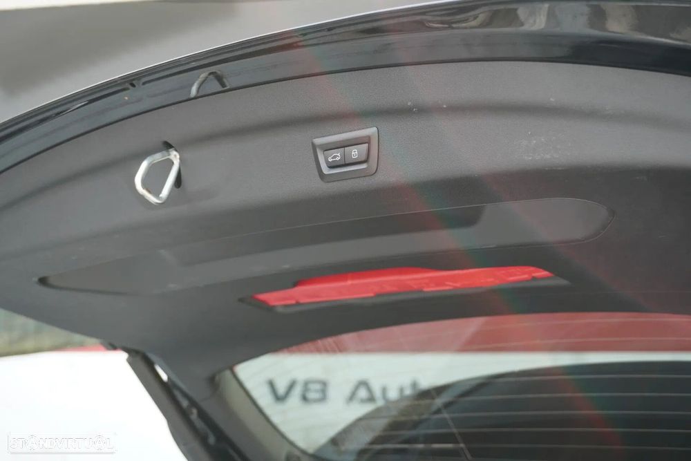 BMW 218 Active Tourer i Pack Desportivo M Auto - 25