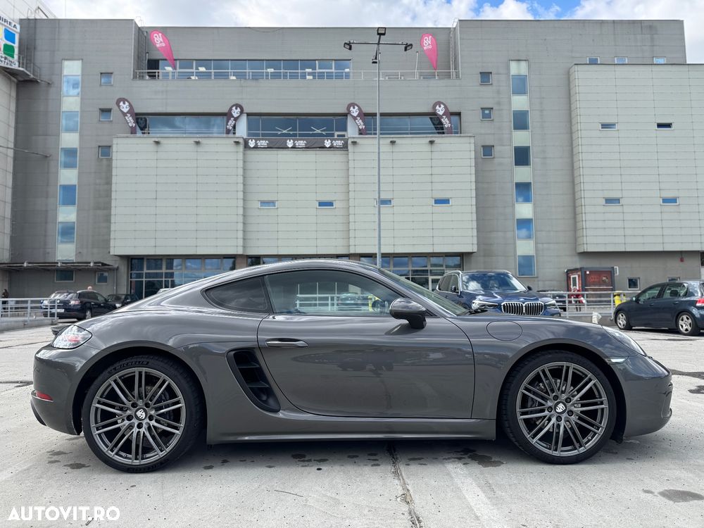 Porsche Cayman 718 PDK - 3
