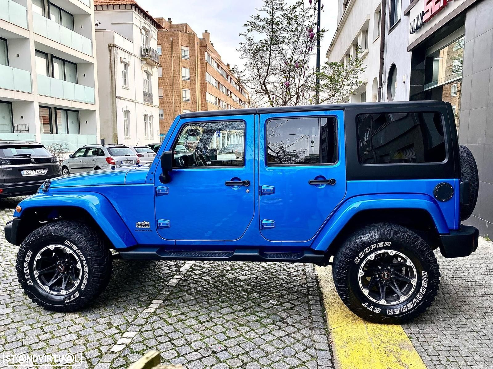 Jeep Wrangler Unlimited Hard-Top 2.8 CRD DPF Auto Polar - 15