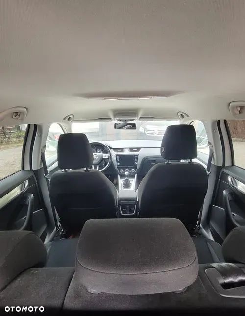 Skoda Octavia 1.6 TDI Ambition - 9