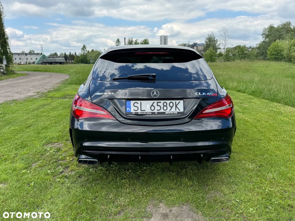 Mercedes-Benz CLA - 16