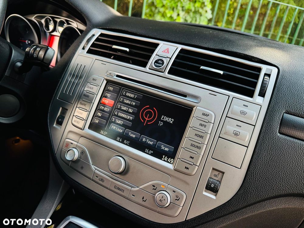 Ford Kuga 2.0 TDCi 4x4 Titanium - 33