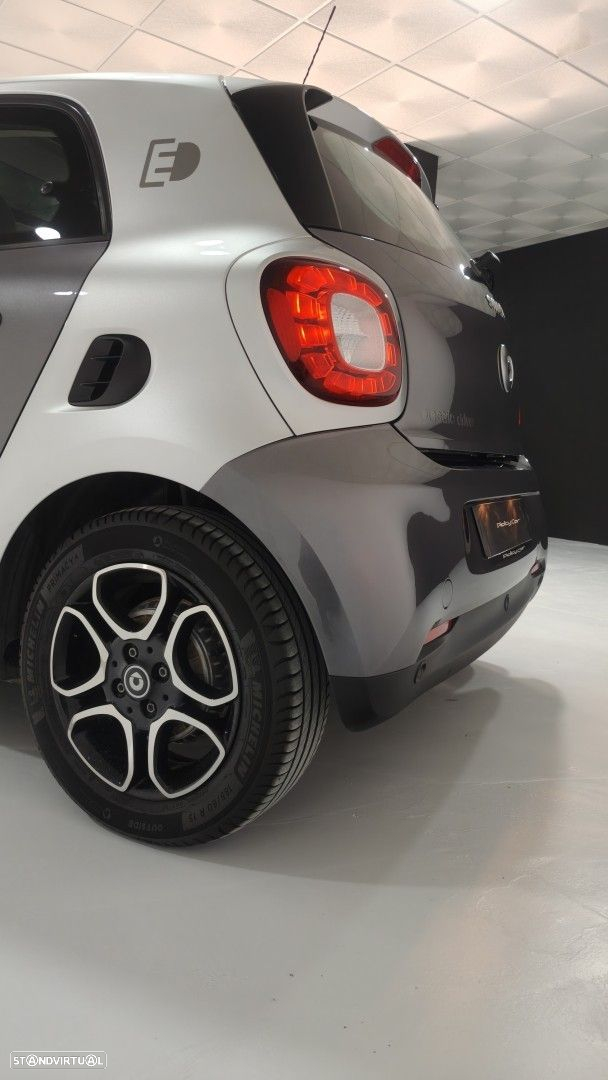 Smart ForFour Electric Drive Prime - 21