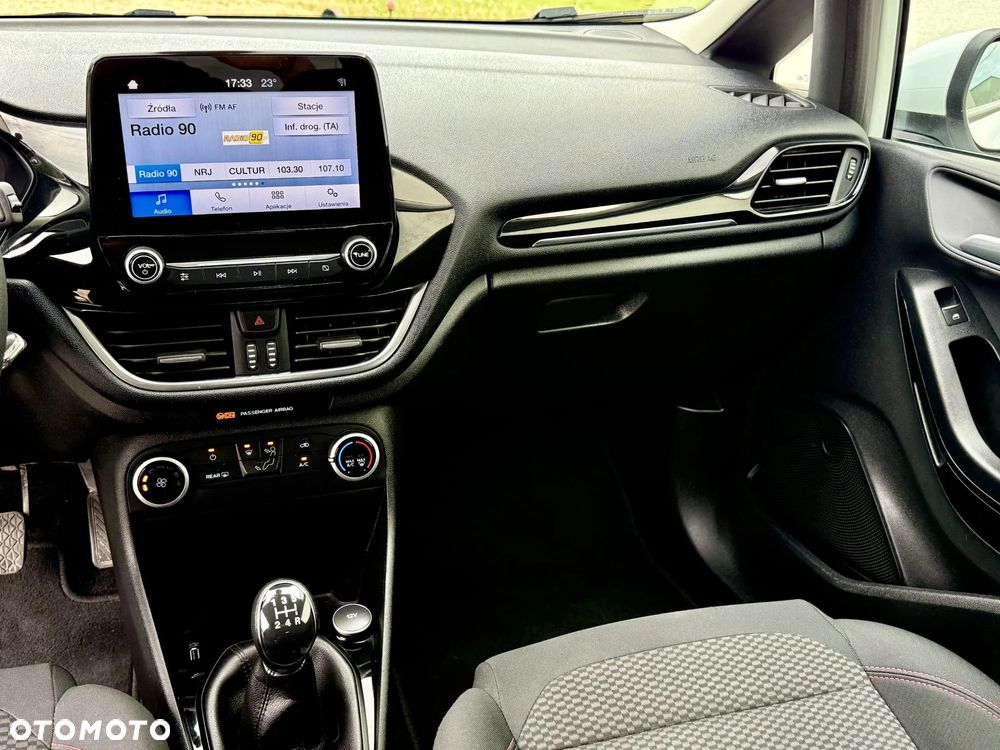Ford Fiesta 1.1 COOL&CONNECT - 9