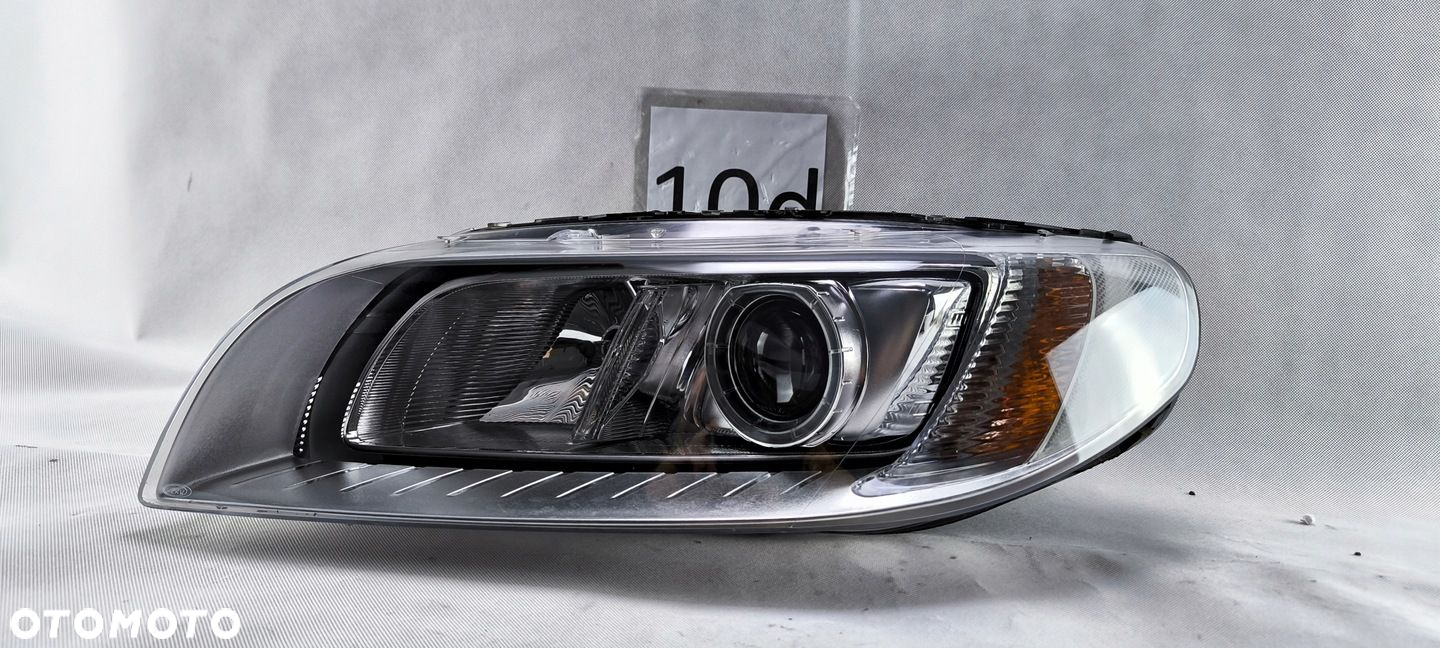 VOLVO V70 XC70 S80 2013- XENON PRAWY REFLEKTOR LAMPA 31420013 - 3