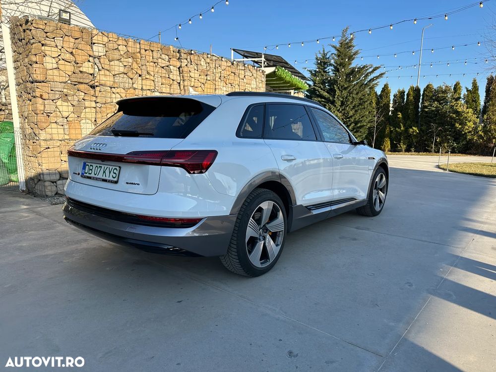 Audi e-tron 55 quattro advanced - 3
