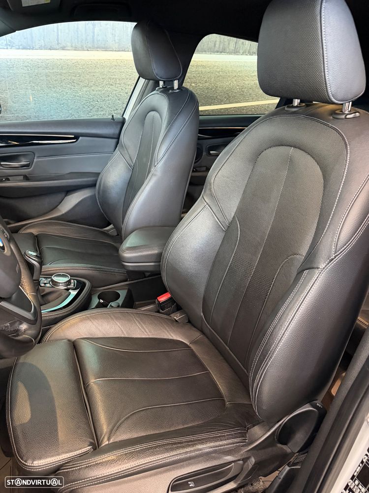BMW 218 Active Tourer d Line Sport - 10