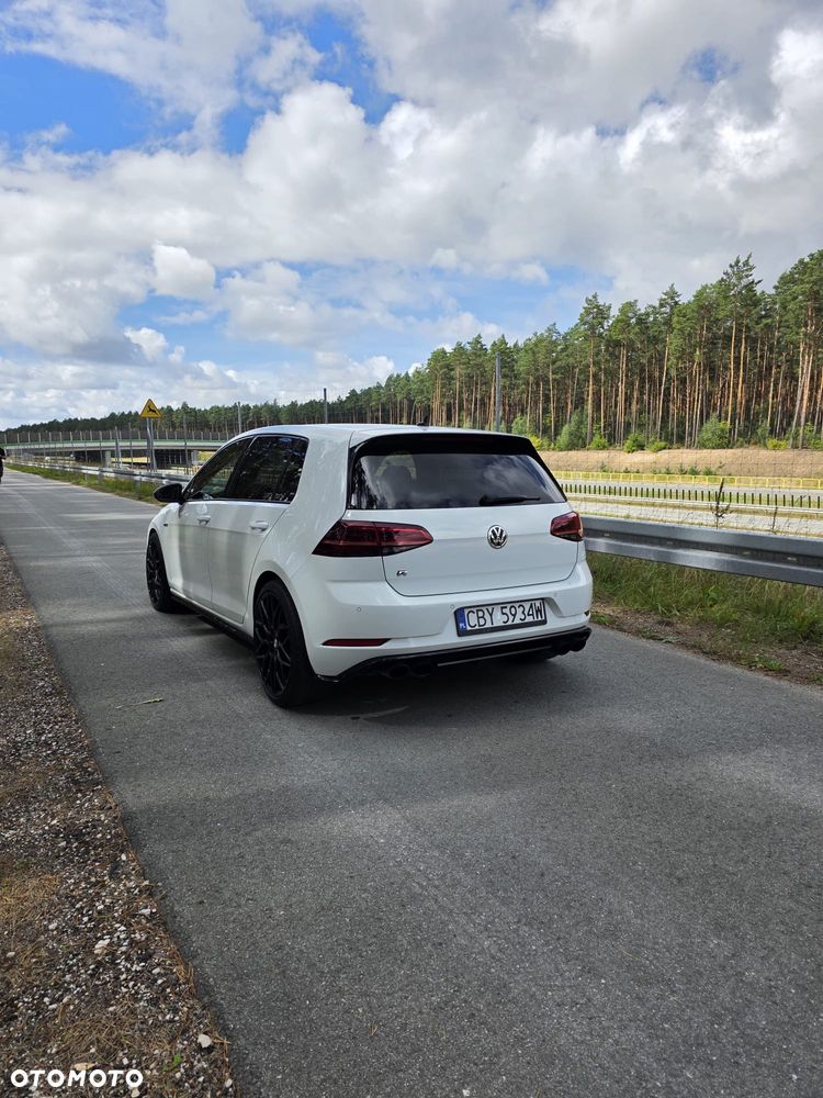 Volkswagen Golf - 7